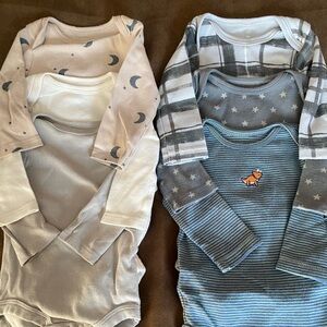 Infant long sleeve onesie t-shirt